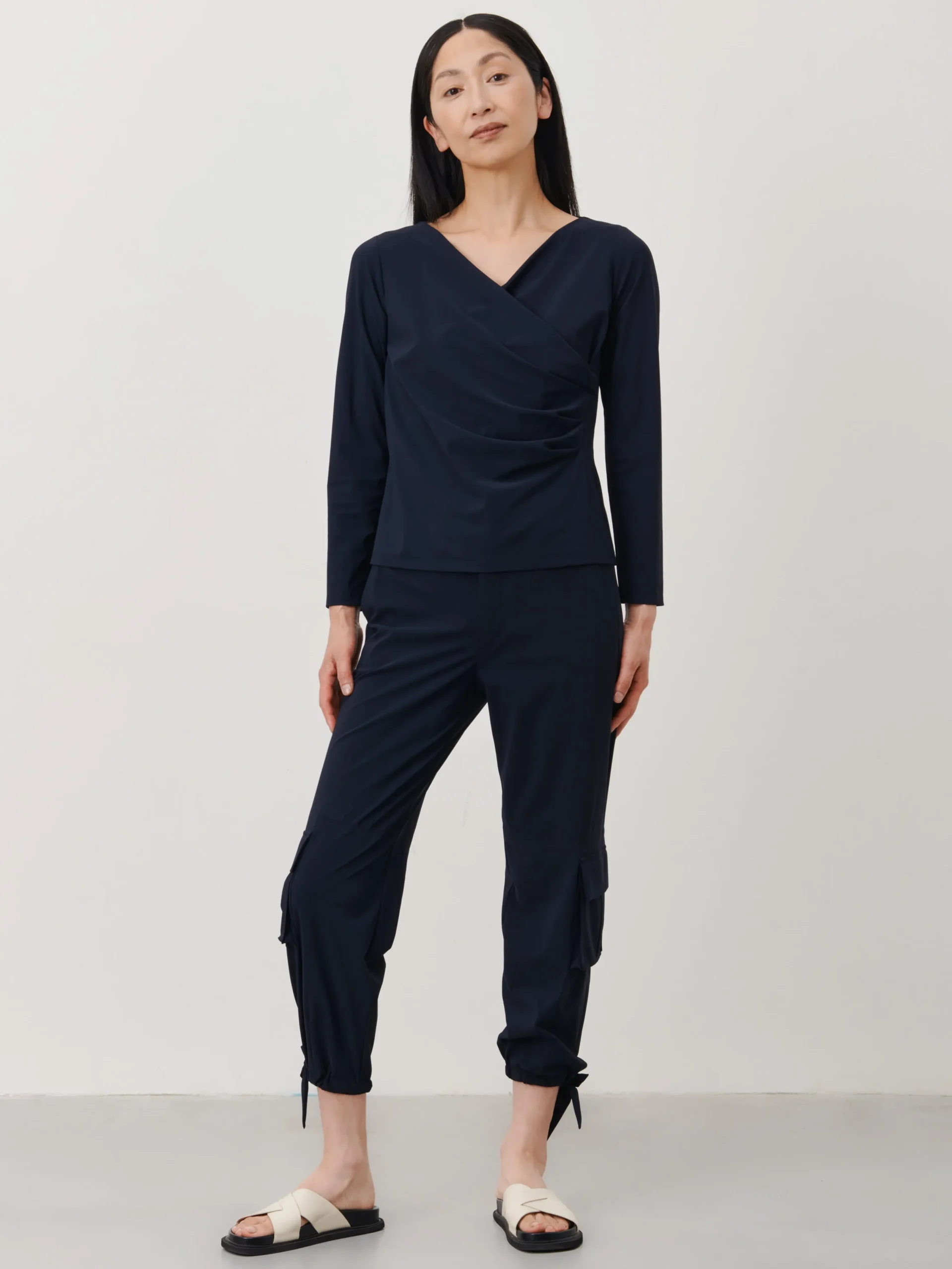 alise_blouse_technical_je_1.webp Jane Lushka Alise Blouse Technical Jersey | Blue