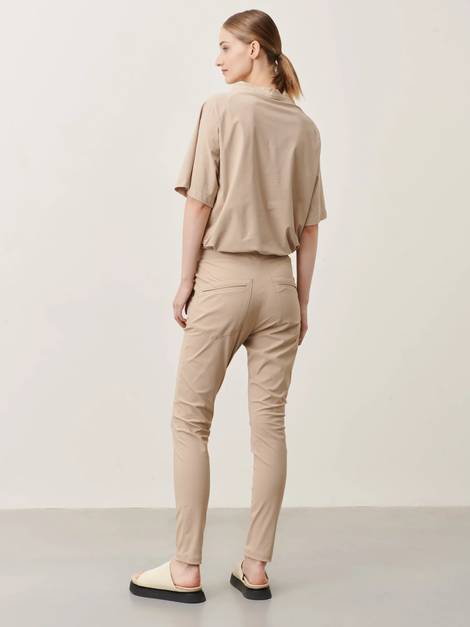 gia_top_technical_jersey__1.webp Jane Lushka Gia Top Technical Jersey | Sand