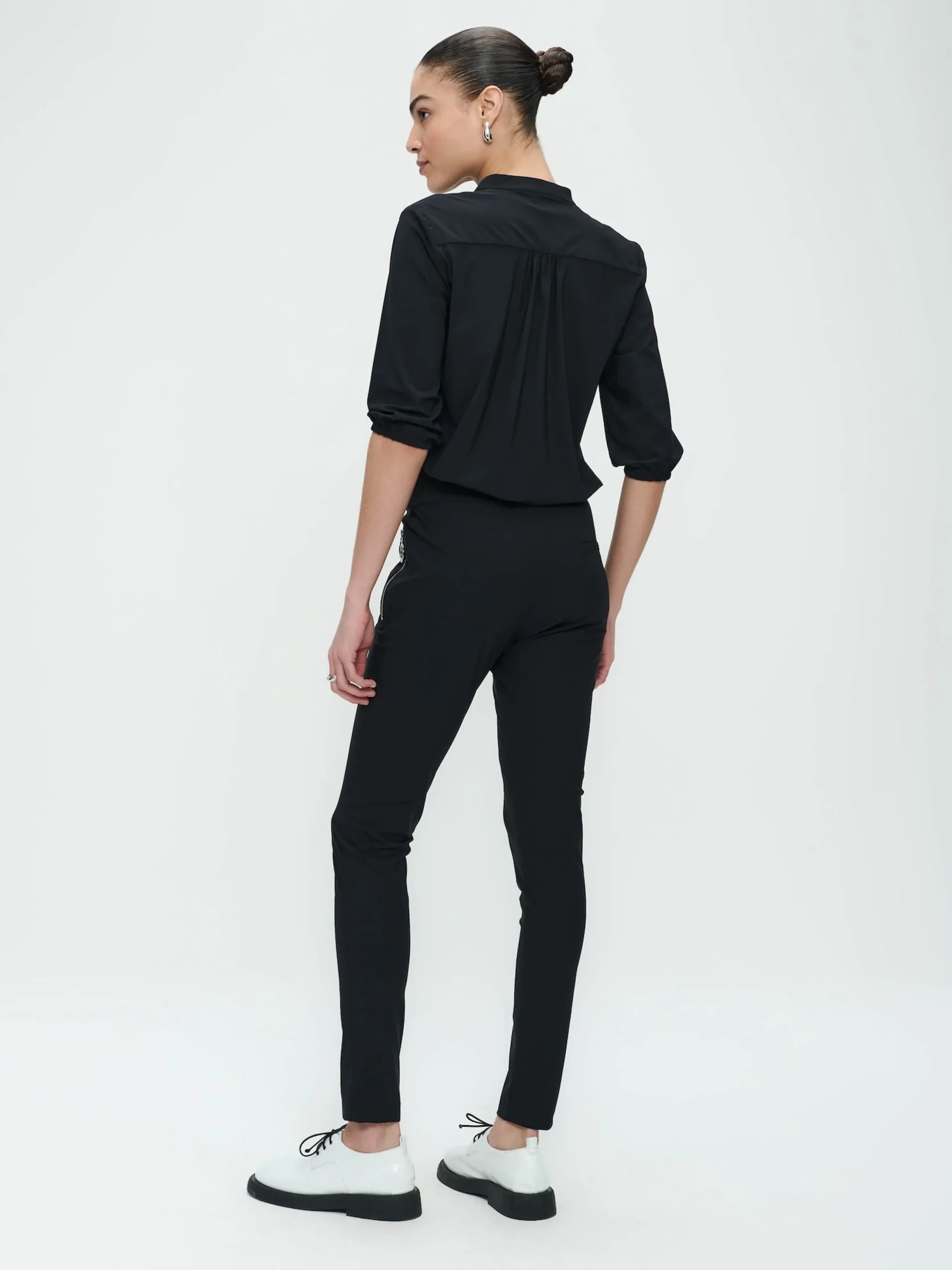 pants_anna__skinny_fit_te_1.webp Jane Lushka Pants Anna - Skinny Fit Technical Jersey | Black