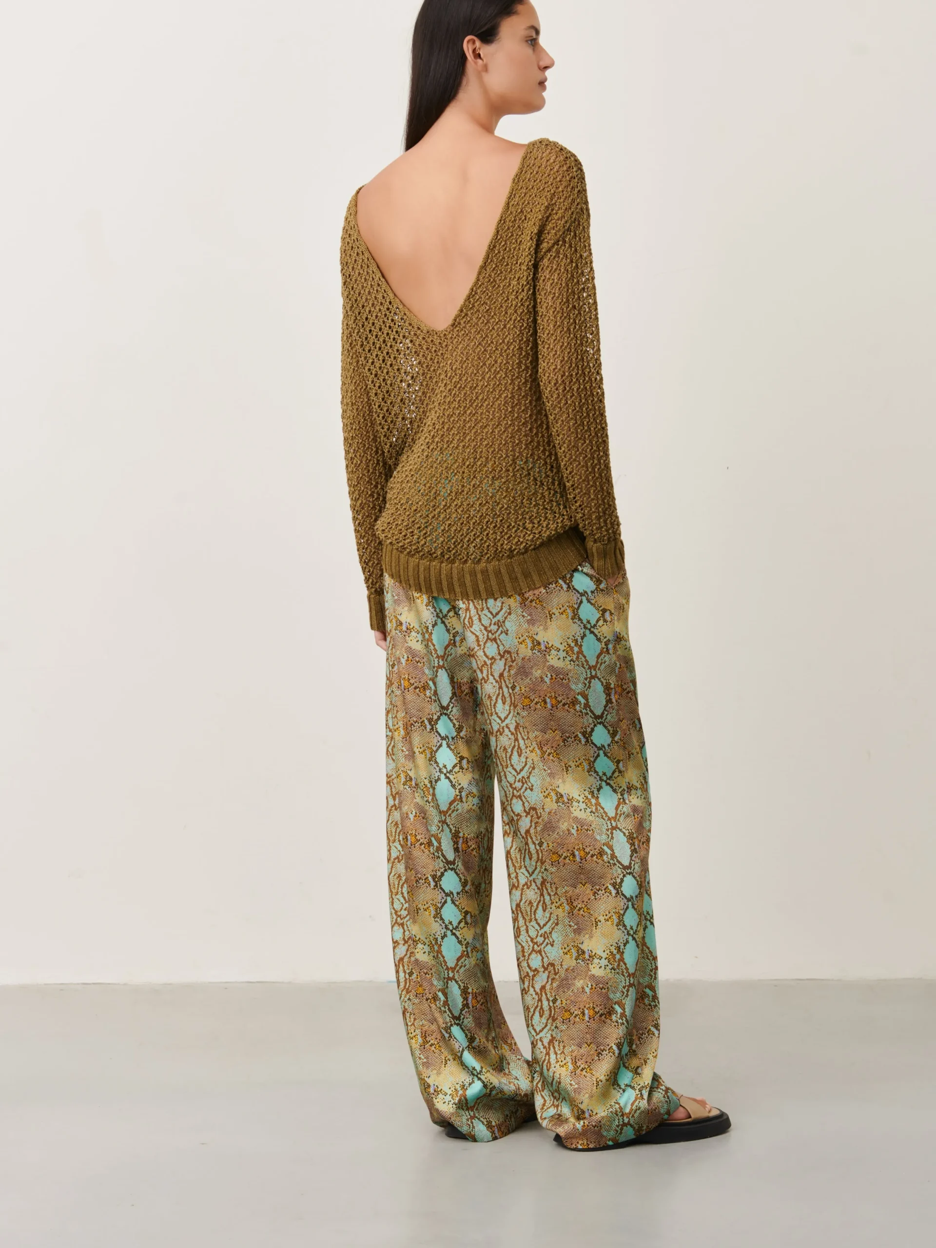 pullover_bright_in__green_2.webp Jane Lushka Pullover Bright In | Green