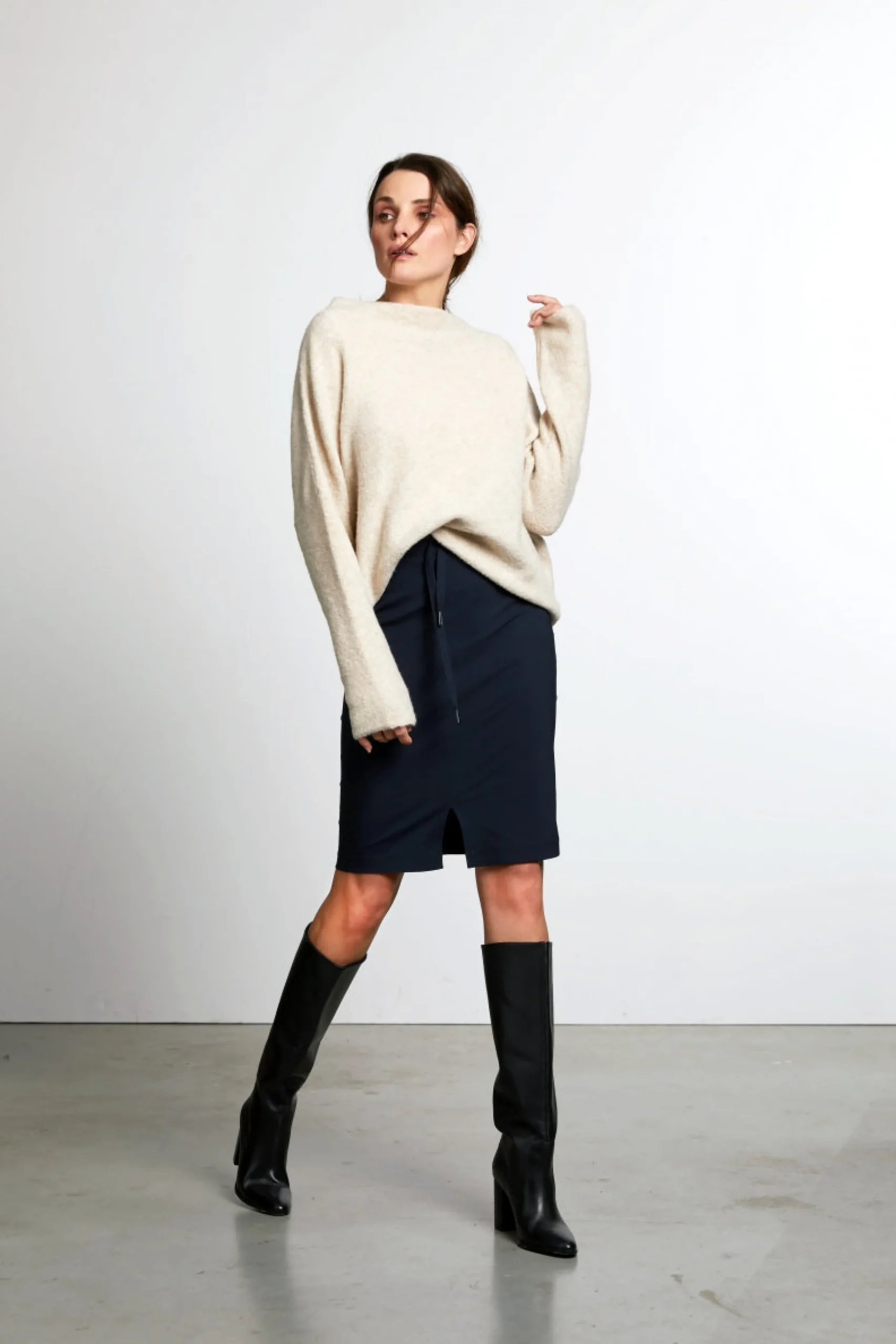 skirt_kate_easy_wear_tech_3-2.webp Jane Lushka Skirt Kate Easy Wear Technical Jersey | Blue